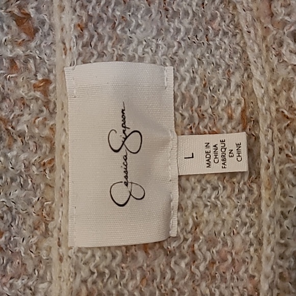 Jessica Simpson Sweater - Picture 3 of 8